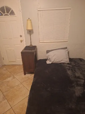 Rent this 1 bed room on 2926 15th Avenue South in Saint Petersburg, FL 33712