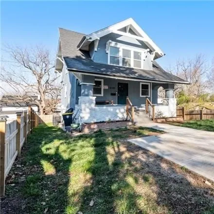 Buy this 3 bed house on 2779 East 41st Street in Kansas City, MO 64130