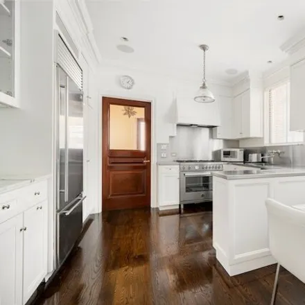 Image 5 - 115 East 67th Street, New York, NY 10065, USA - Apartment for sale