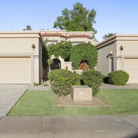 Rent this 4 bed townhouse on 8643 North 84th Place in Scottsdale, AZ 85258