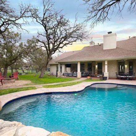 Image 2 - 8302 Ancient Oaks, San Antonio, TX 78255, USA - House for sale