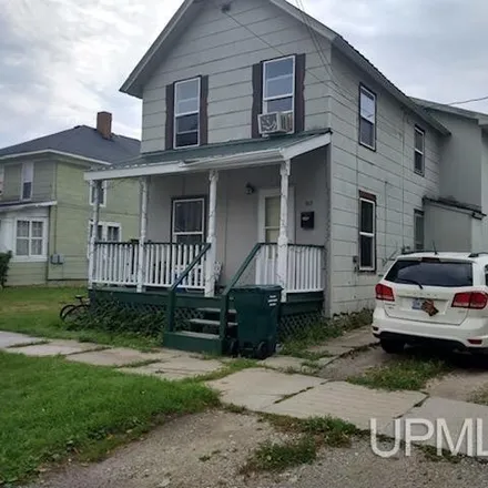 Buy this 3 bed house on 517 Arbutus Avenue in Manistique, MI 49854