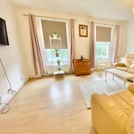 Rent this 3 bed apartment on 18 Miranda Road in London, N19 3QY