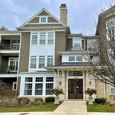 Buy this 1 bed condo on 62 East Kennedy Lane in Hinsdale, DuPage County