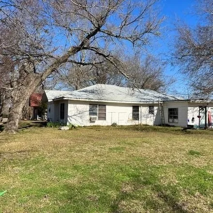 Image 2 - 226 Commerce Street, Cumby, Hopkins County, TX 75433, USA - House for sale