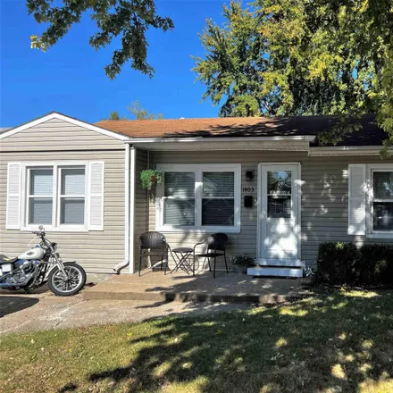 Buy this 3 bed house on South Center Avenue in Sedalia, MO 65301