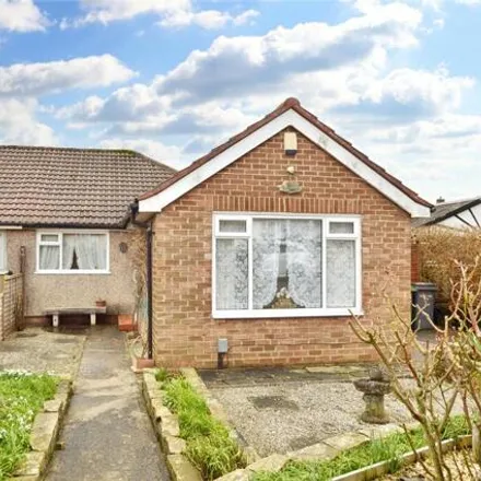 Buy this 2 bed house on Rockwood Crescent in Farsley, LS28 5AD