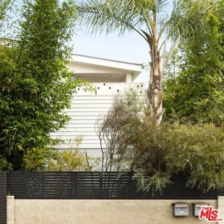 Image 2 - 535 Vernon Court, Los Angeles, CA 90291, USA - House for sale