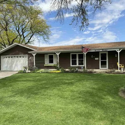 Buy this 2 bed house on Franklin Avenue in Beatrice, NE 68310