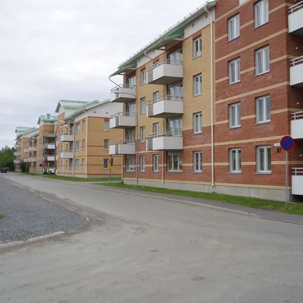 Rent this 3 bed apartment on Repslagaregatan in 953 22 Haparanda, Sweden