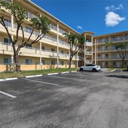 Buy this 3 bed condo on 6940 Northwest 179th Street in Miami-Dade County, FL 33015