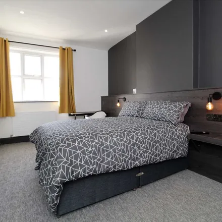 Image 5 - Tavistock Place, Plymouth, PL4 8AU, United Kingdom - Apartment for rent