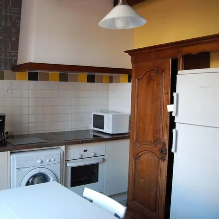 Rent this 3 bed house on 52200 Langres