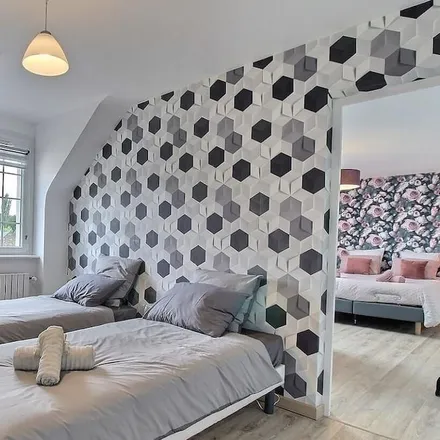 Rent this 4 bed house on Le Chef des Clos in 22640 Plénée-Jugon, France