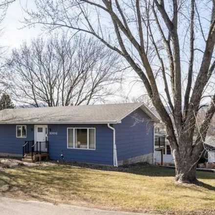 Buy this 3 bed house on 1006 Jefferson Ave in Wabasha, Minnesota