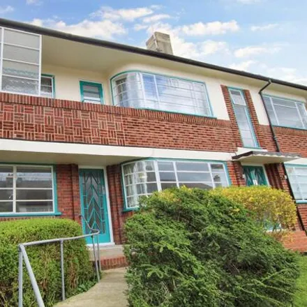 Rent this 2 bed apartment on 16 Glenhill Close in London, N3 2JS