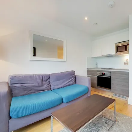 Rent this 1 bed apartment on Blyth Road in London, UB3 1AY