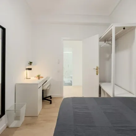 Image 7 - Dafu Don, Carrer d'Ortigosa, 08010 Barcelona, Spain - Apartment for rent