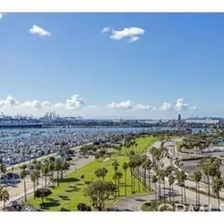 Image 8 - The Pacific, 850 East Ocean Boulevard, Long Beach, CA 90802, USA - Apartment for rent