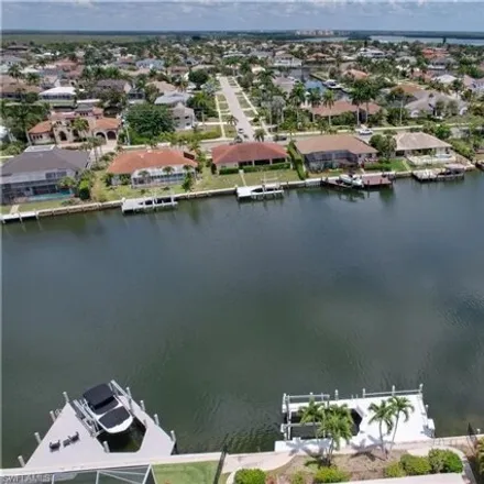 Image 2 - 191 Gulfport Court, Marco Island, FL 34145, USA - House for sale