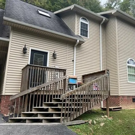Buy this 4 bed house on 364 Meade Heights in Pike County, KY 41501