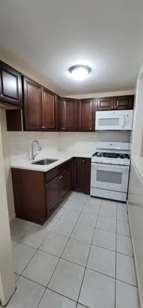 Image 3 - 182 58th Street, West New York, NJ 07093, USA - Condo for rent