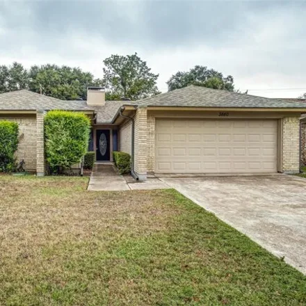 Rent this 3 bed house on 3840 Wedgworth Road South in Fort Worth, TX 76133