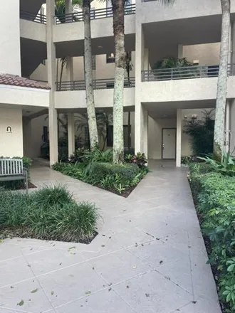 Buy this 3 bed condo on 7533 La Paz Boulevard in Boca Pointe, Palm Beach County