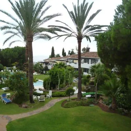 Image 3 - Calle Margarita, 29602 Marbella, Spain - Apartment for rent