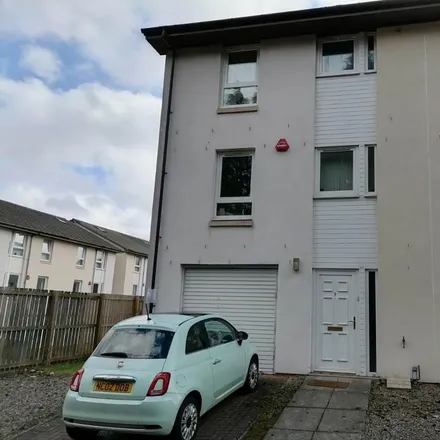 Rent this 5 bed townhouse on 2 Friary Gardens in Dundee, DD2 2PA