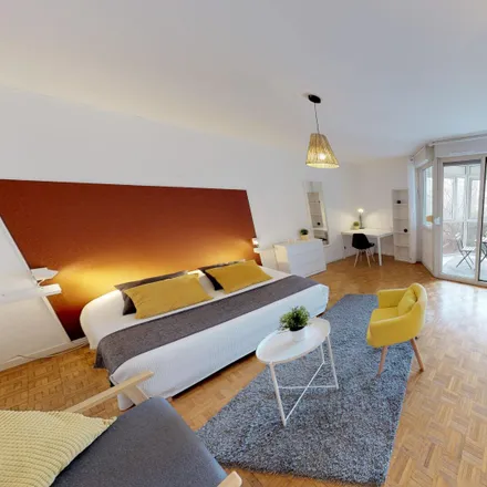Rent this 3 bed room on 6 Rue Ternois in 69003 Lyon, France
