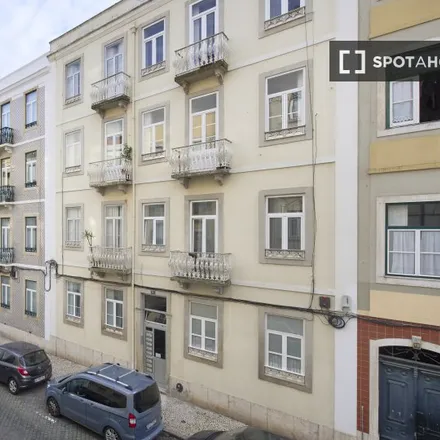 Image 7 - Rua da Ilha do Pico 20, 1000-169 Lisbon, Portugal - Room for rent