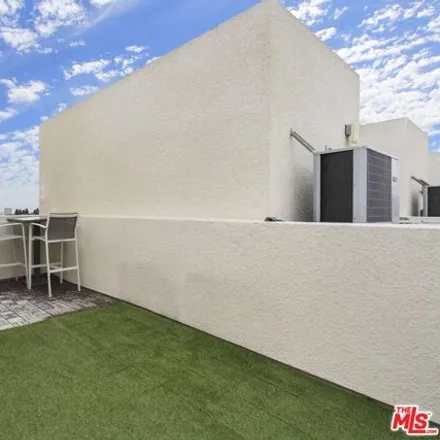 Image 6 - 7680 Romaine Street, West Hollywood, CA 90046, USA - Townhouse for rent