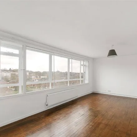 Image 5 - 17 Farquhar Road, London, SE19 1SS, United Kingdom - Apartment for rent