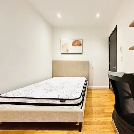 Rent this 4 bed room on 964 Amsterdam Ave in New York, NY 10025