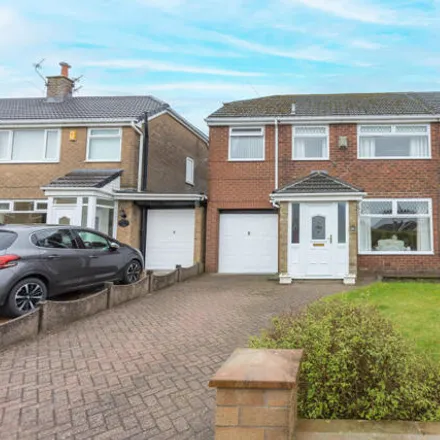 Buy this 3 bed duplex on Haugh Hill Road in Oldham, Greater Manchester