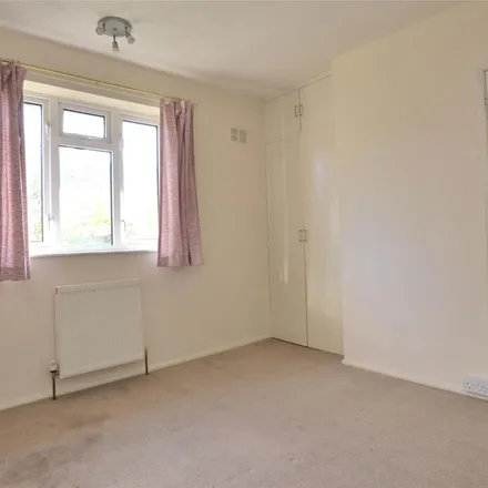 Rent this 3 bed apartment on 11 Gorse Leas in Oxford, OX3 9DJ