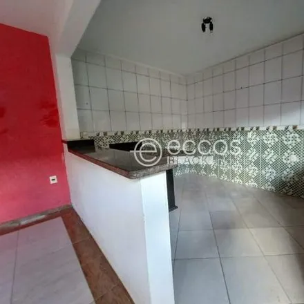 Buy this 3 bed house on Rua Nice in Jardim Europa, Uberlândia - MG