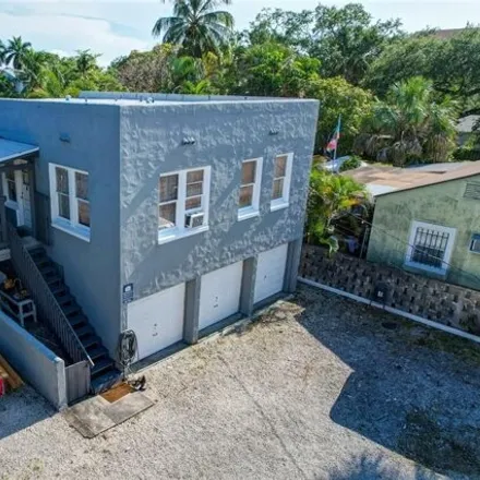 Buy this 3 bed house on 1250 Middle Street in Fort Lauderdale, FL 33312