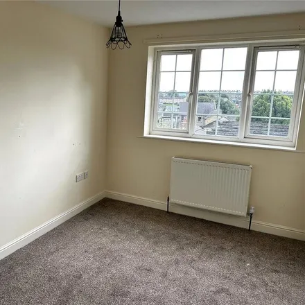 Image 5 - Carrholme Court, Skircoat Green, HX1 3PJ, United Kingdom - Townhouse for rent