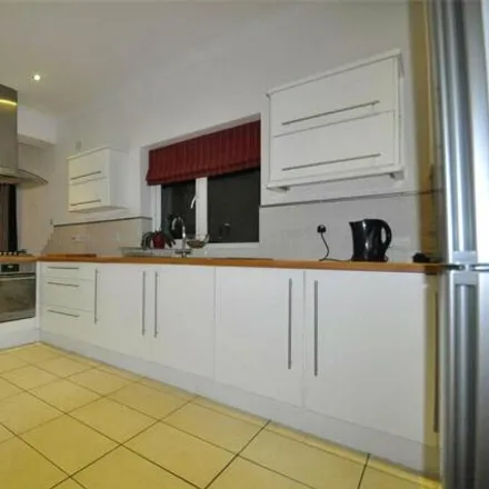 Rent this 6 bed house on Scissor Station in Chester Road West, Shotton