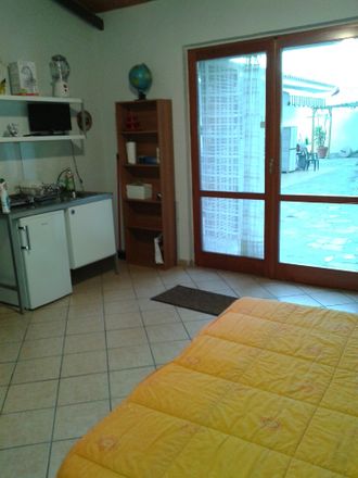 Rent this 1 bed apartment on Via Nuova Toscanella in 80145 Napoli NA, Italia
