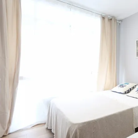 Rent this 5 bed room on Madrid in Reina Castilla, Calle de Rafael Herrera