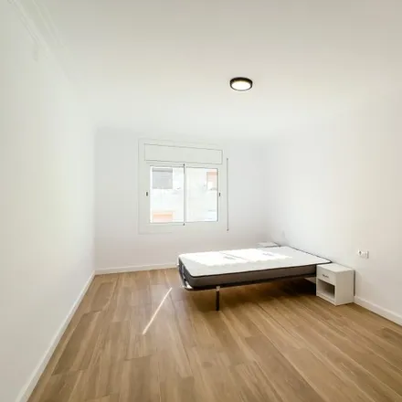 Rent this 5 bed room on Carrer de la Rosa d'Alexandria in 08906 l'Hospitalet de Llobregat, Spain