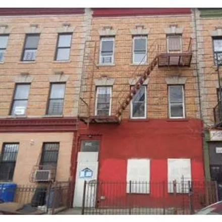 Buy this 8 bed apartment on 181 MacDougal Street in New York, NY 11233