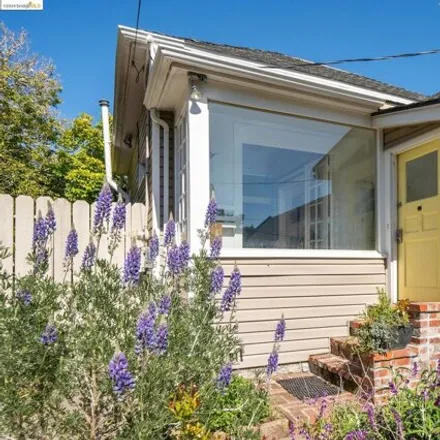 Buy this 4 bed house on 300 West Richmond Avenue in Richmond, CA 94801
