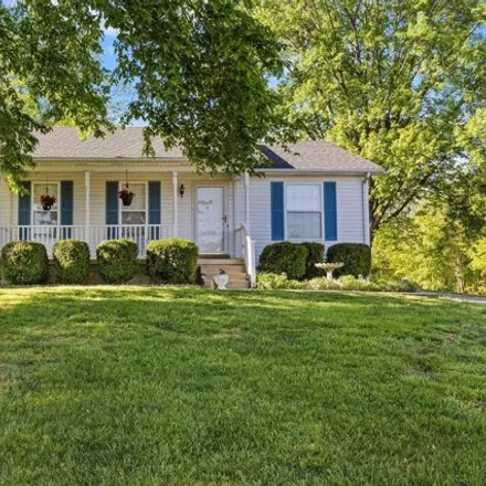 Buy this 3 bed house on 276 Clifford Way in Bowling Green, KY 42103