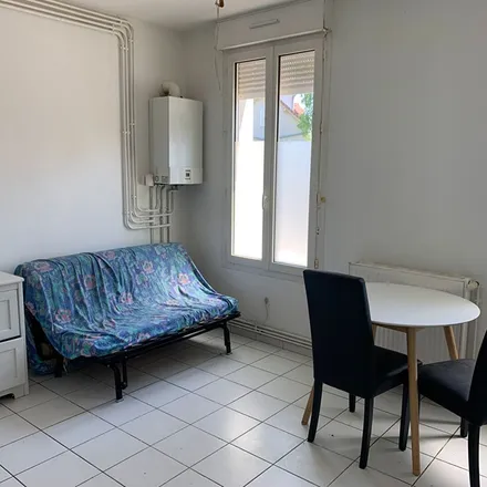 Rent this 1 bed apartment on Route de Choisy in 60200 Compiègne, France
