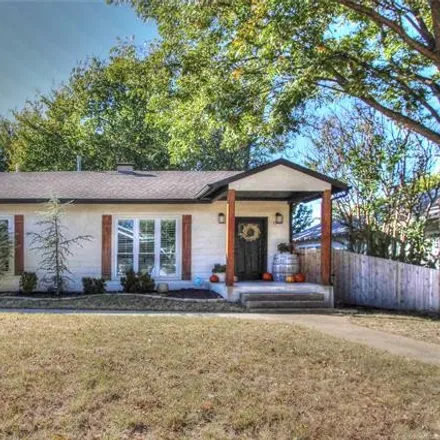 Buy this 2 bed house on 1208 South Lewis Place in Tulsa, OK 74104