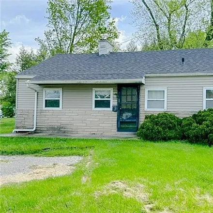 Buy this 3 bed house on 604 South Martinsburg Road in Fair Acres, Salem